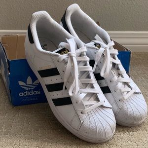 Adidas Superstar’s